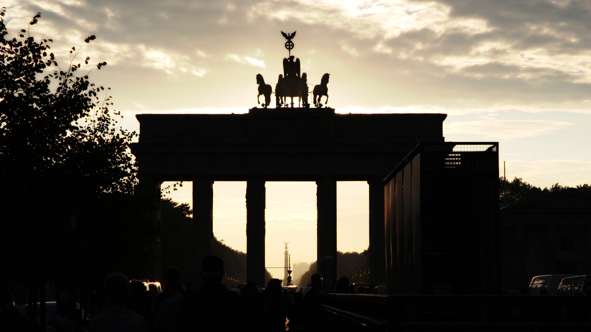 berlin iPhone Wallpapers Free Download